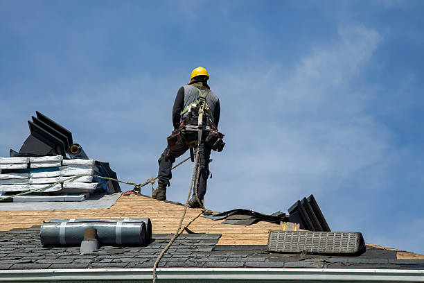 Professional Flat Roof Repair technician working in Woodmere, NY